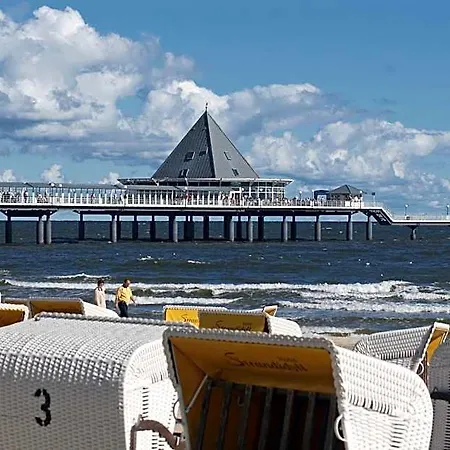 Seetelhotel Ostseeresidenz شقة فندقية